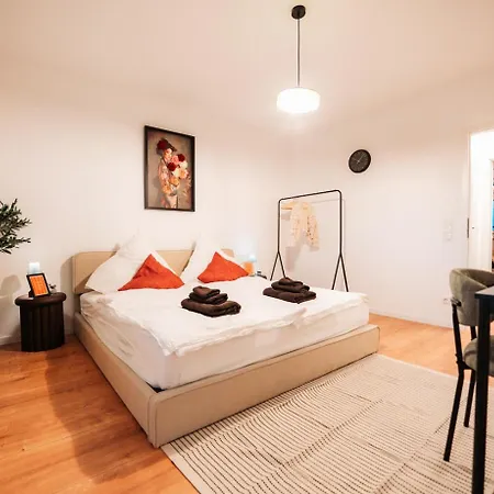Luxusapartment Mit Whirlpool Ueber Appartement *