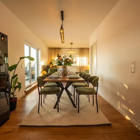 Luxusapartment Mit Whirlpool Ueber Appartement *