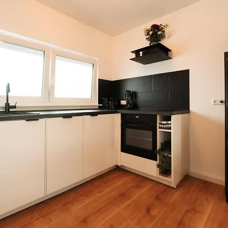 Luxusapartment Mit Whirlpool über Apartment