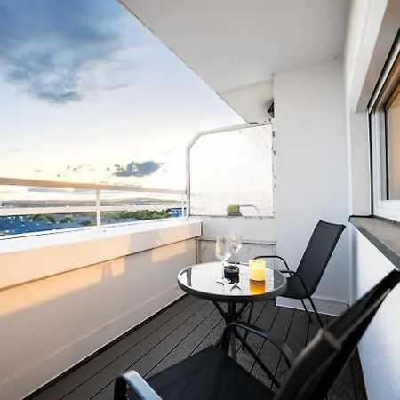 Apartment Luxusapartment Mit Whirlpool über