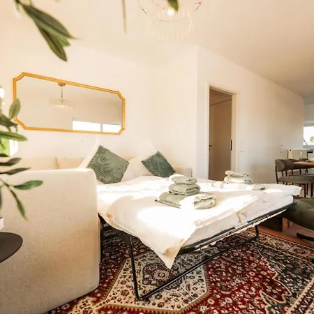 Apartment Luxusapartment Mit Whirlpool über